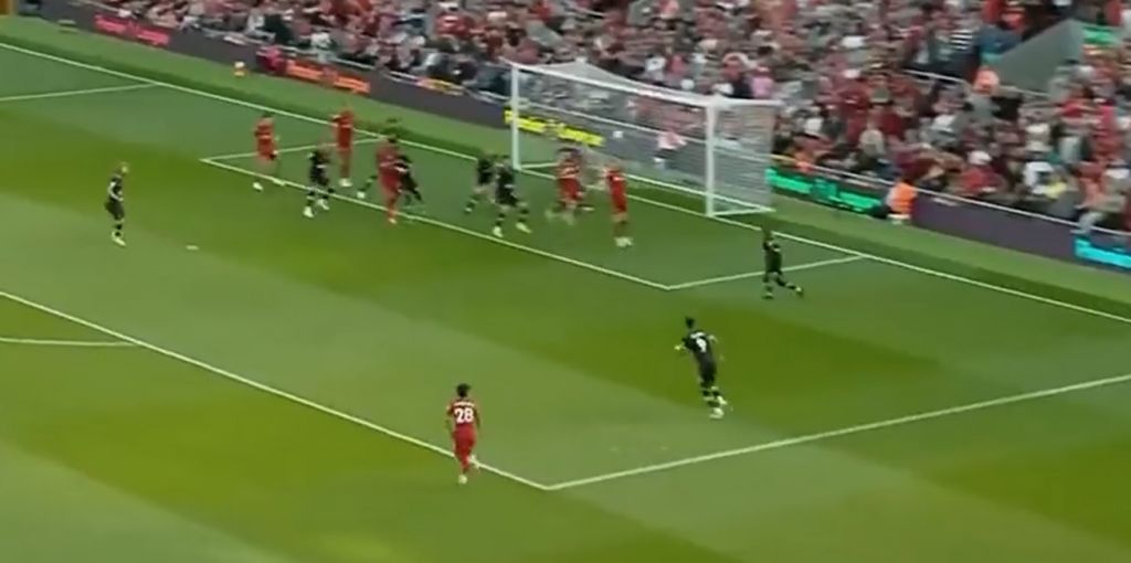 (Video) Liverpool ripping Bournemouth apart as Diaz scores ninth goal