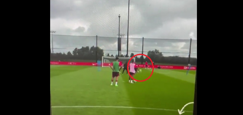 (Video) Van Dijk’s top class curling goal in training is one of the best finishes fans will see