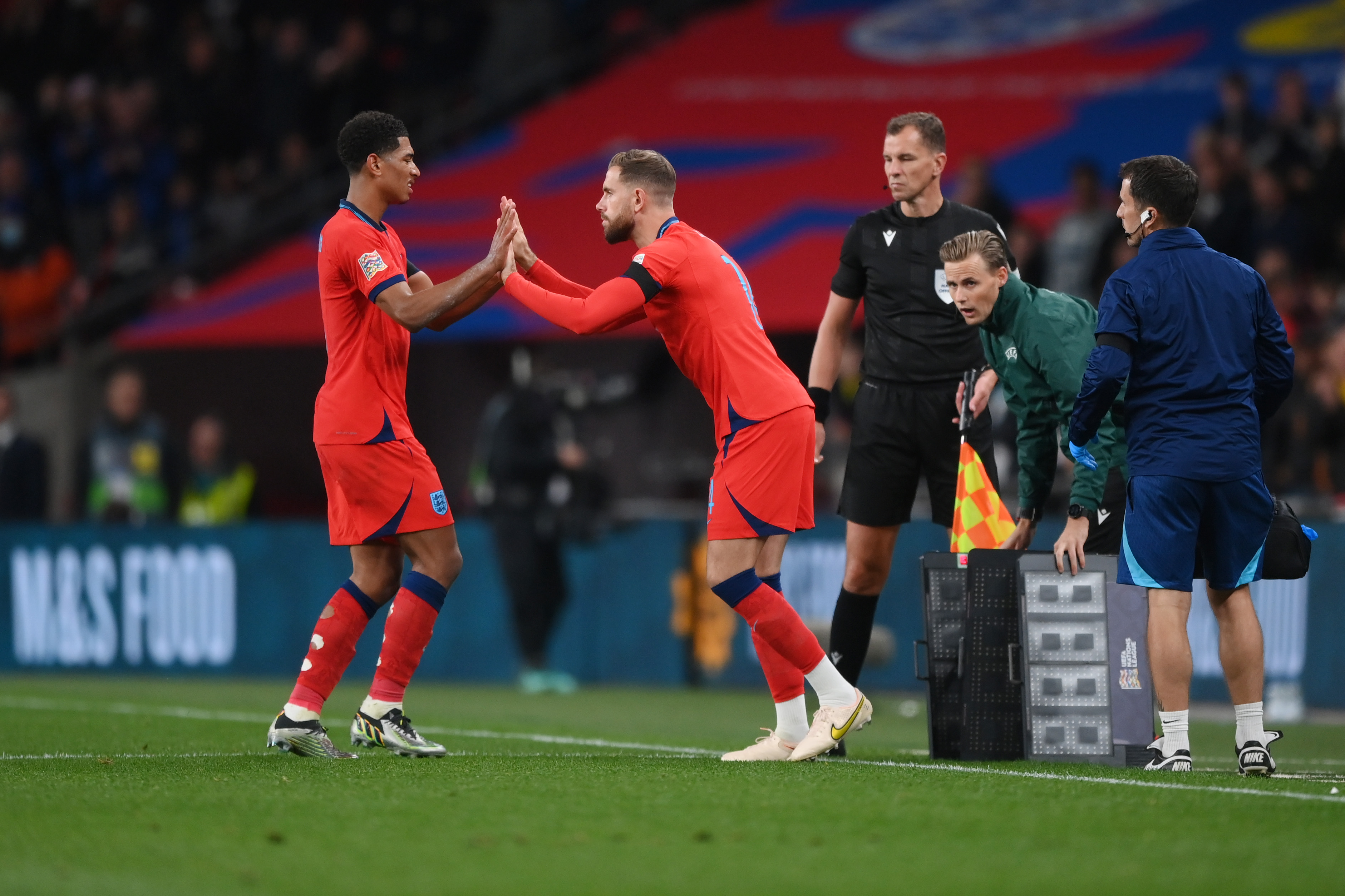 (Photo) ‘Great news Reds’ – Enrique spots huge Liverpool injury boost five days ahead of Brighton clash