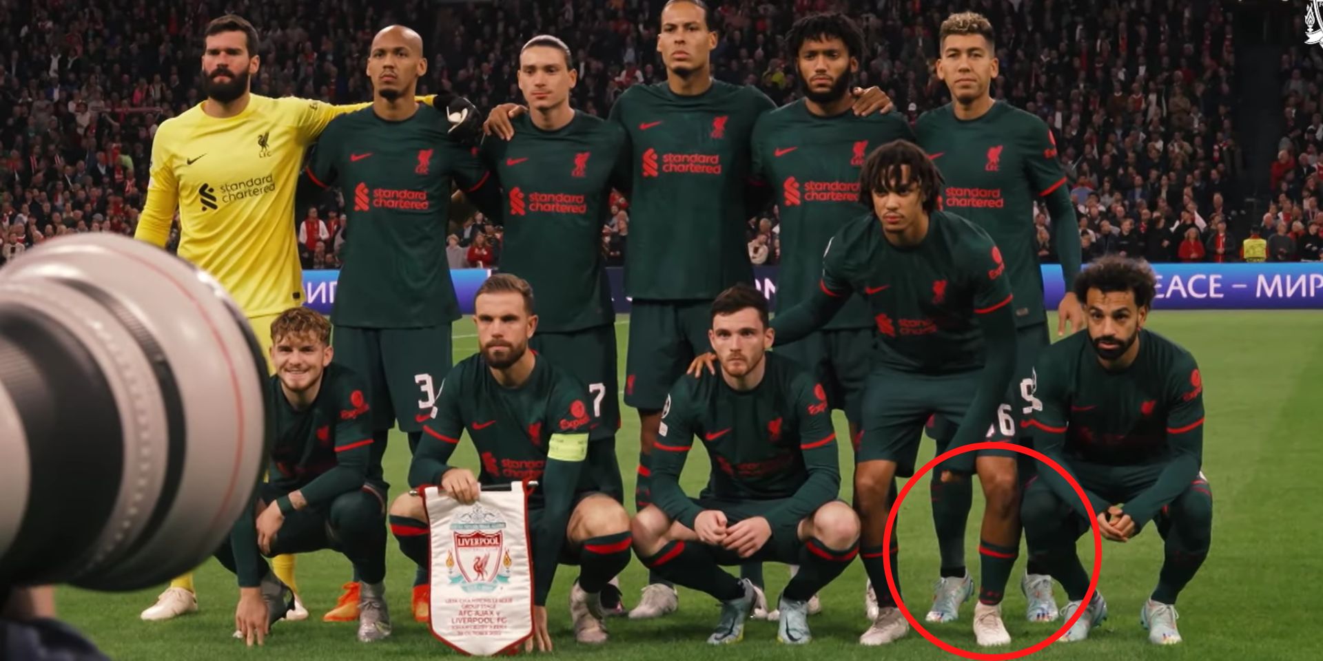 (Video) Hilarious moment Firmino goes on tiptoes to look taller in squad picture