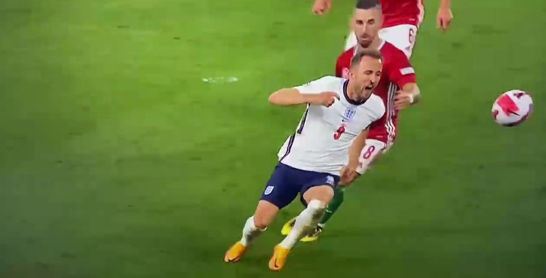 (Video) LFC fans all saying same thing about Harry Kane’s embarrassing dive