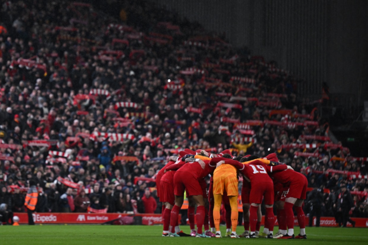 £75m please: European giants plot summer swoop for Liverpool dynamo; Reds may be open to a sale