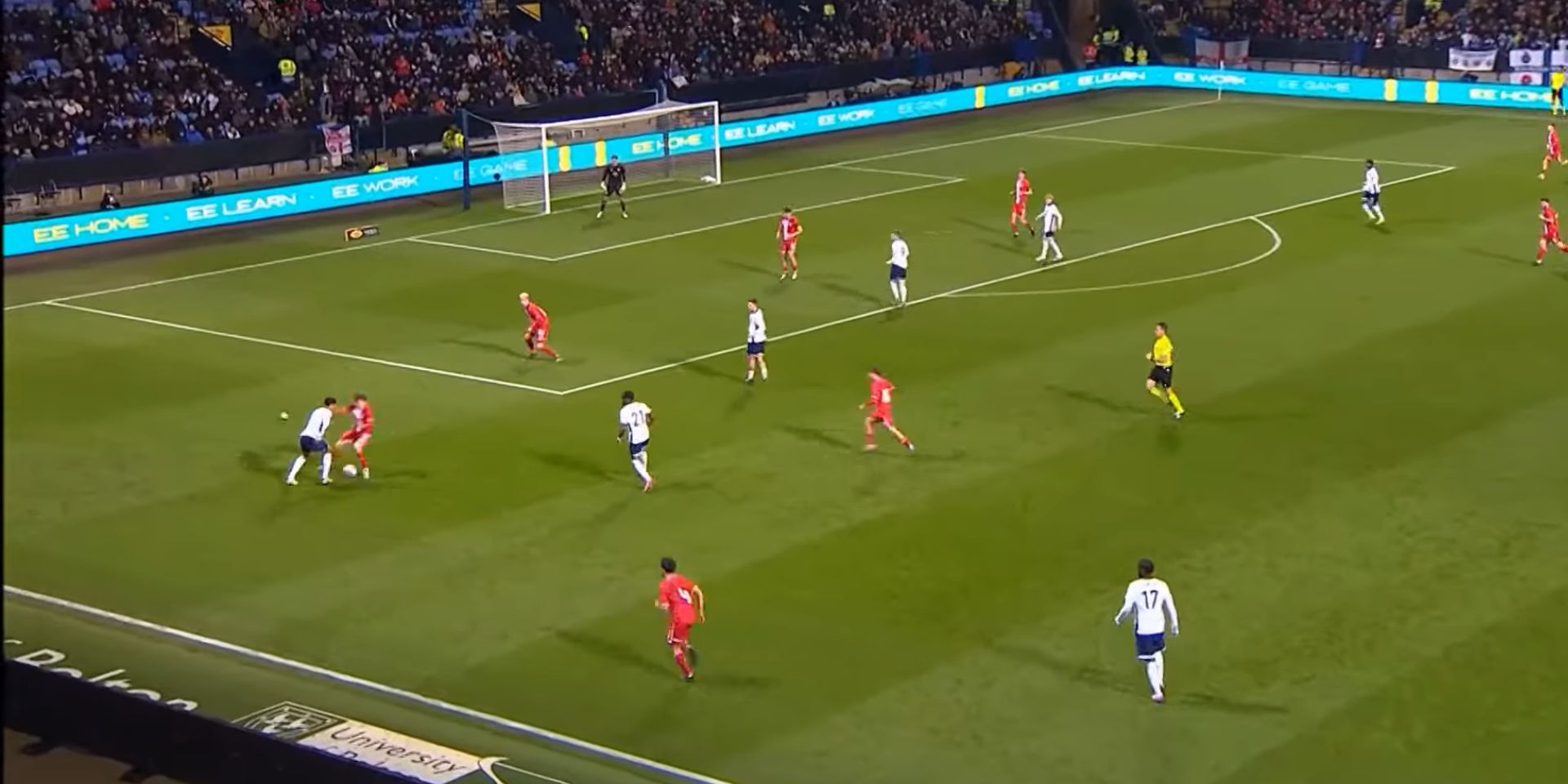 (Video) Quansah shows off attacking prowess with inspired run and shot on goal for England