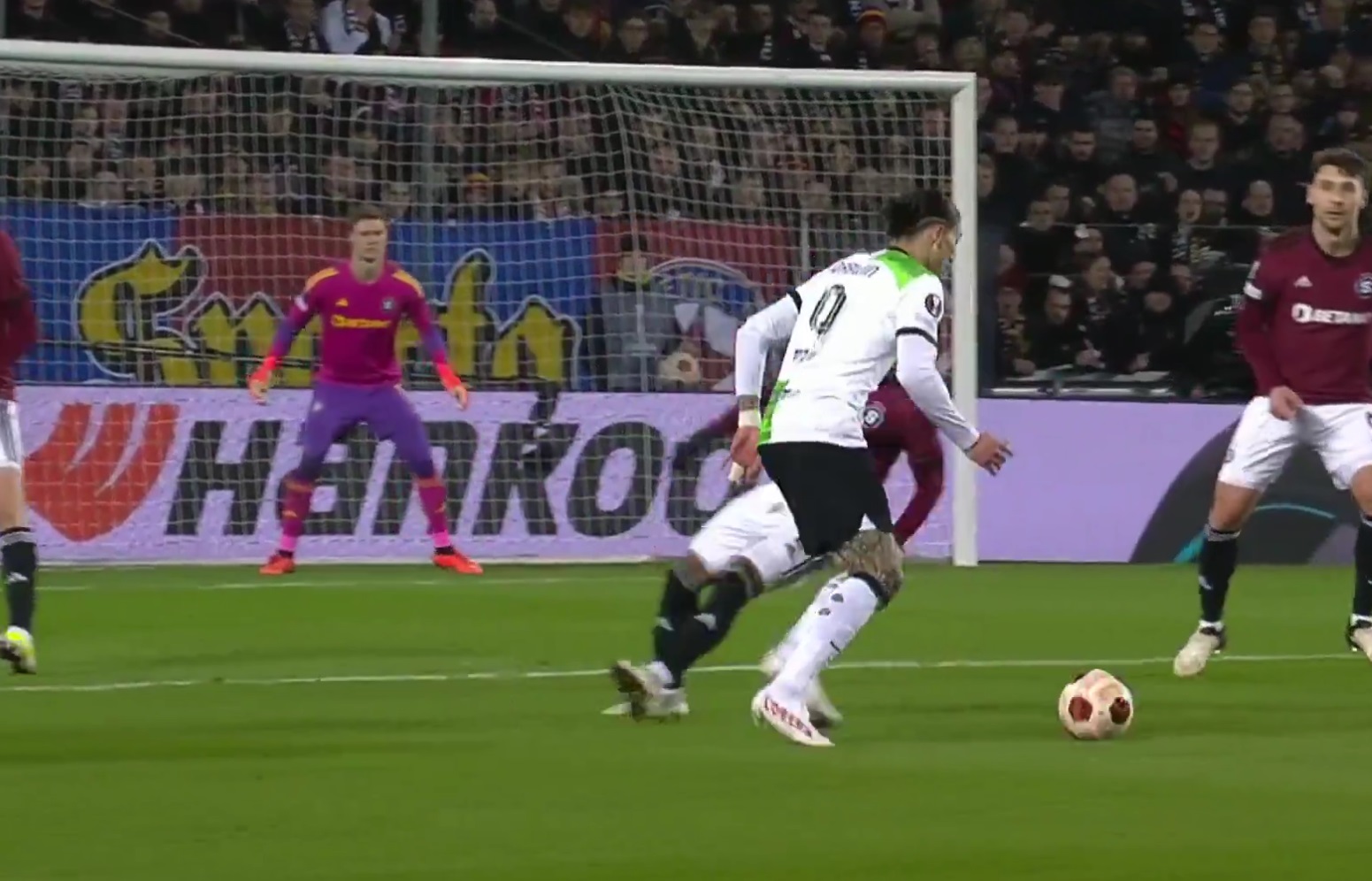 (Video) Darwin Nunez scores really special goal v Sparta Prague to mark 50th start for Liverpool