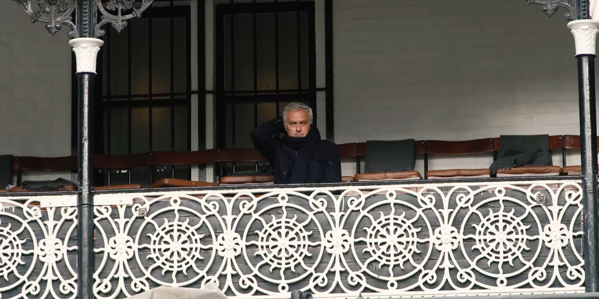 (Video) Liverpool FC release footage of Mourinho spectating Fulham game