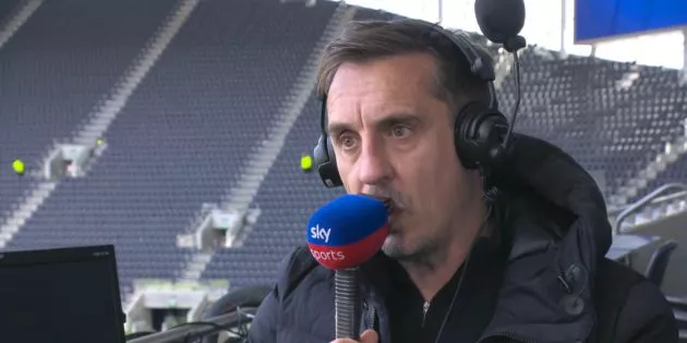 Neville, Liverpool, Salah