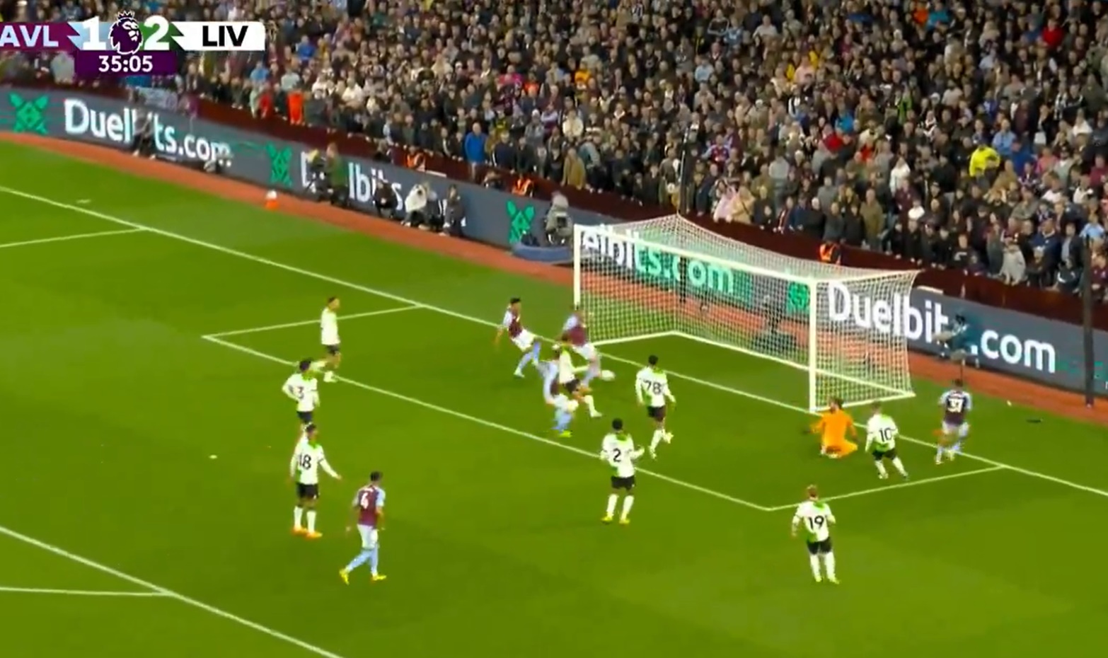 (Video) Ronny Rosenthal no longer has the worst miss in an Aston Villa v Liverpool fixture