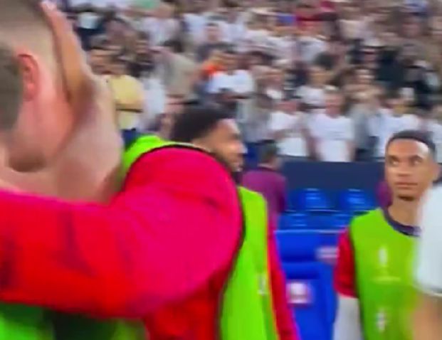 (Video) Fans have now spotted what Trent & Gomez did after England comeback win