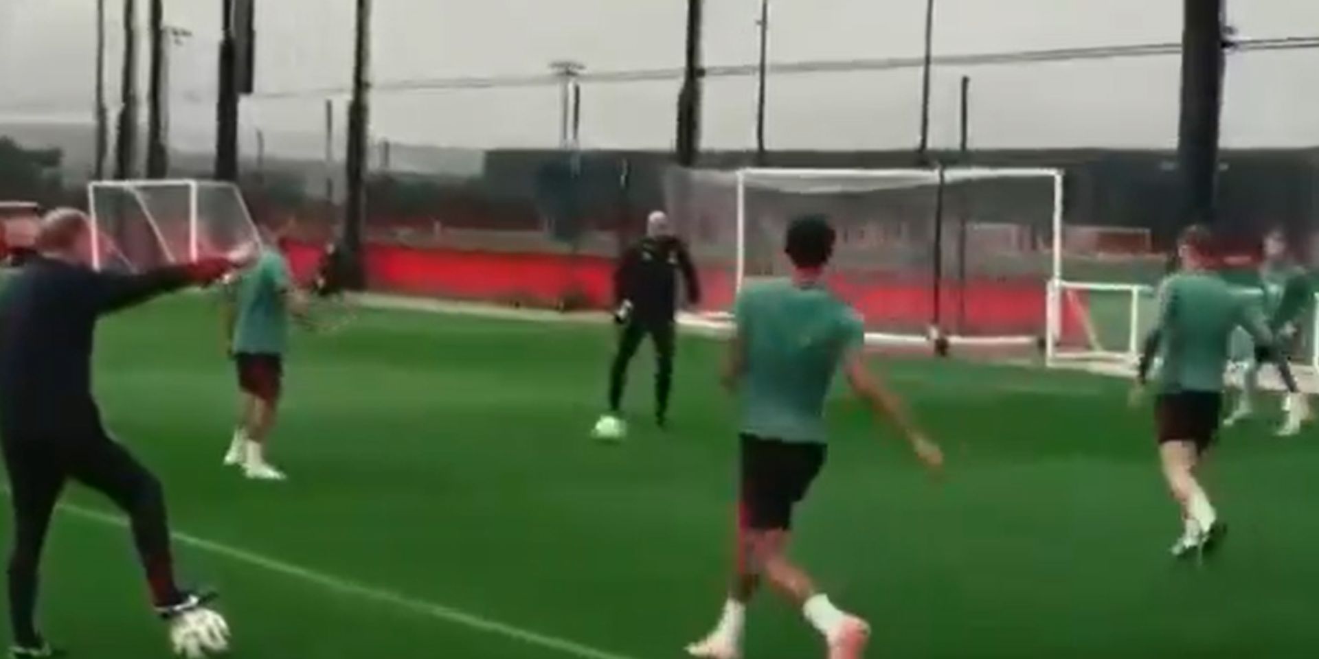 (Video) Slot shows off playing talents by taking part in training with Liverpool squad