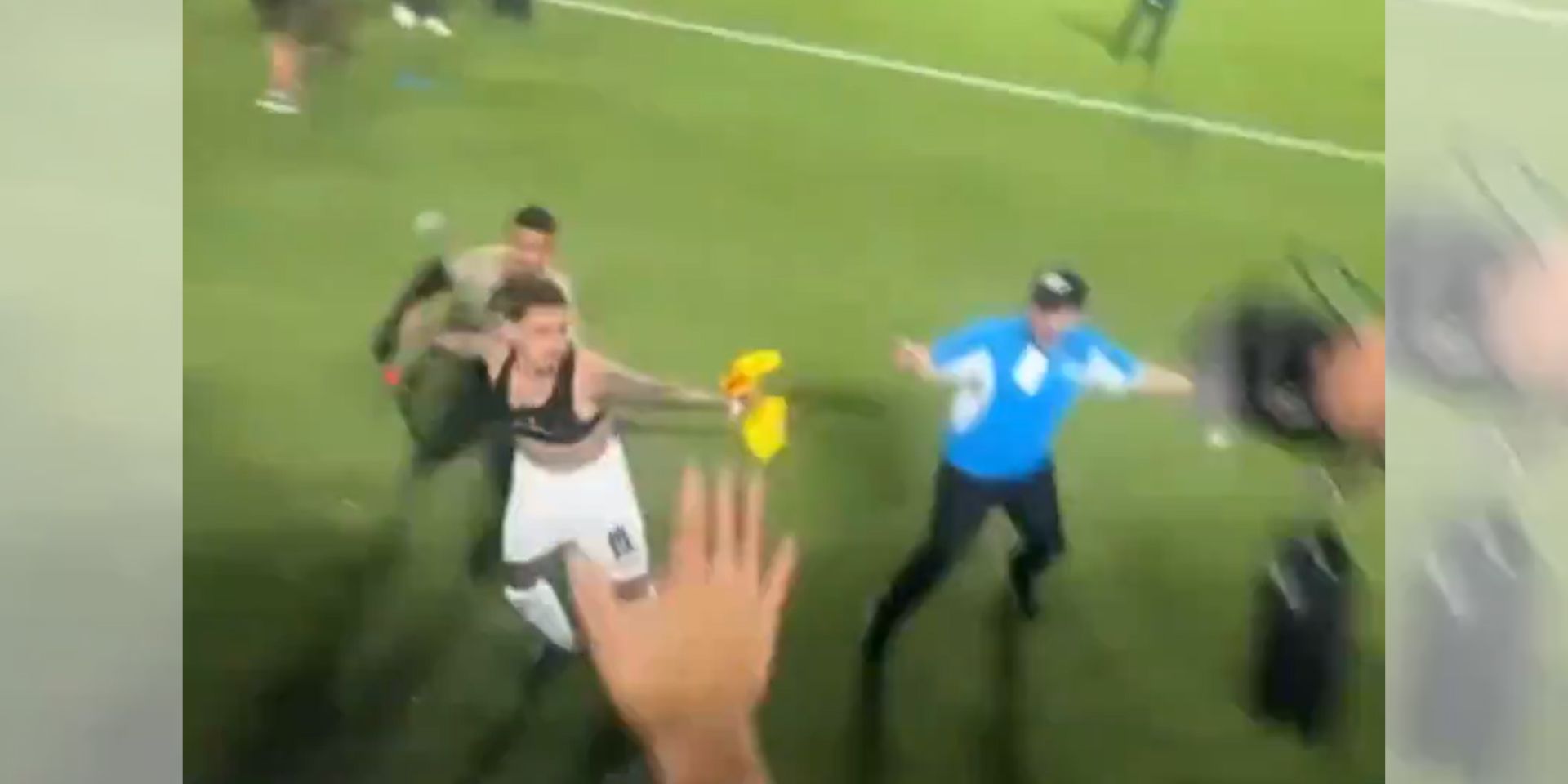 (Video) Unbelievable footage sees Nunez throw chair at Colombia fans
