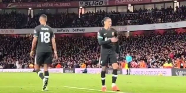 Darwin Nunez celebrates with Liverpool fans