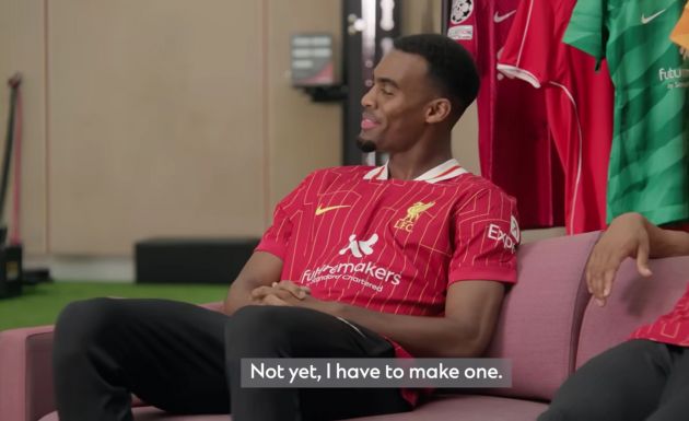 Ryan Gravenberch and Trent Alexander-Arnold are impressed with Mo Salah