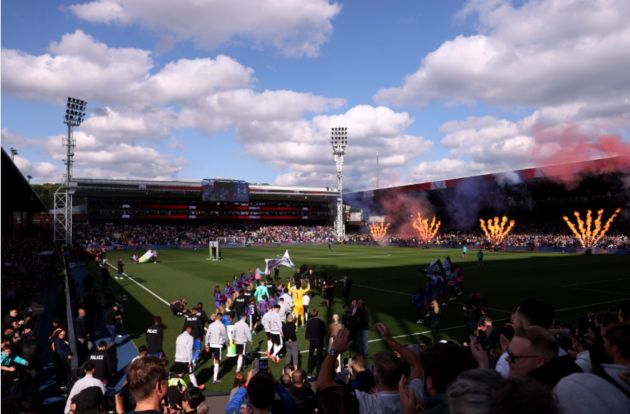 Crystal Palace and Liverpool players walk out at Selhurst Park