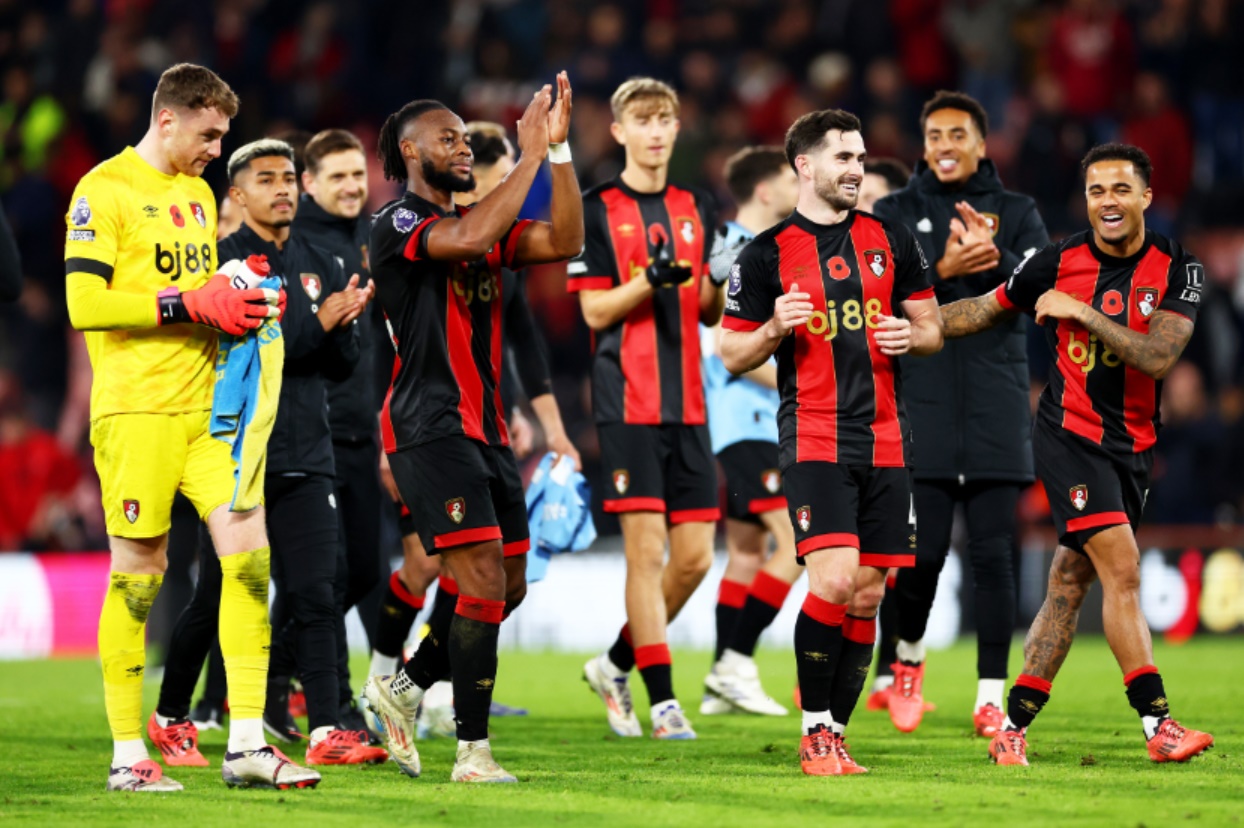 Bournemouth helped Liverpool with a surprise win over Manchester City