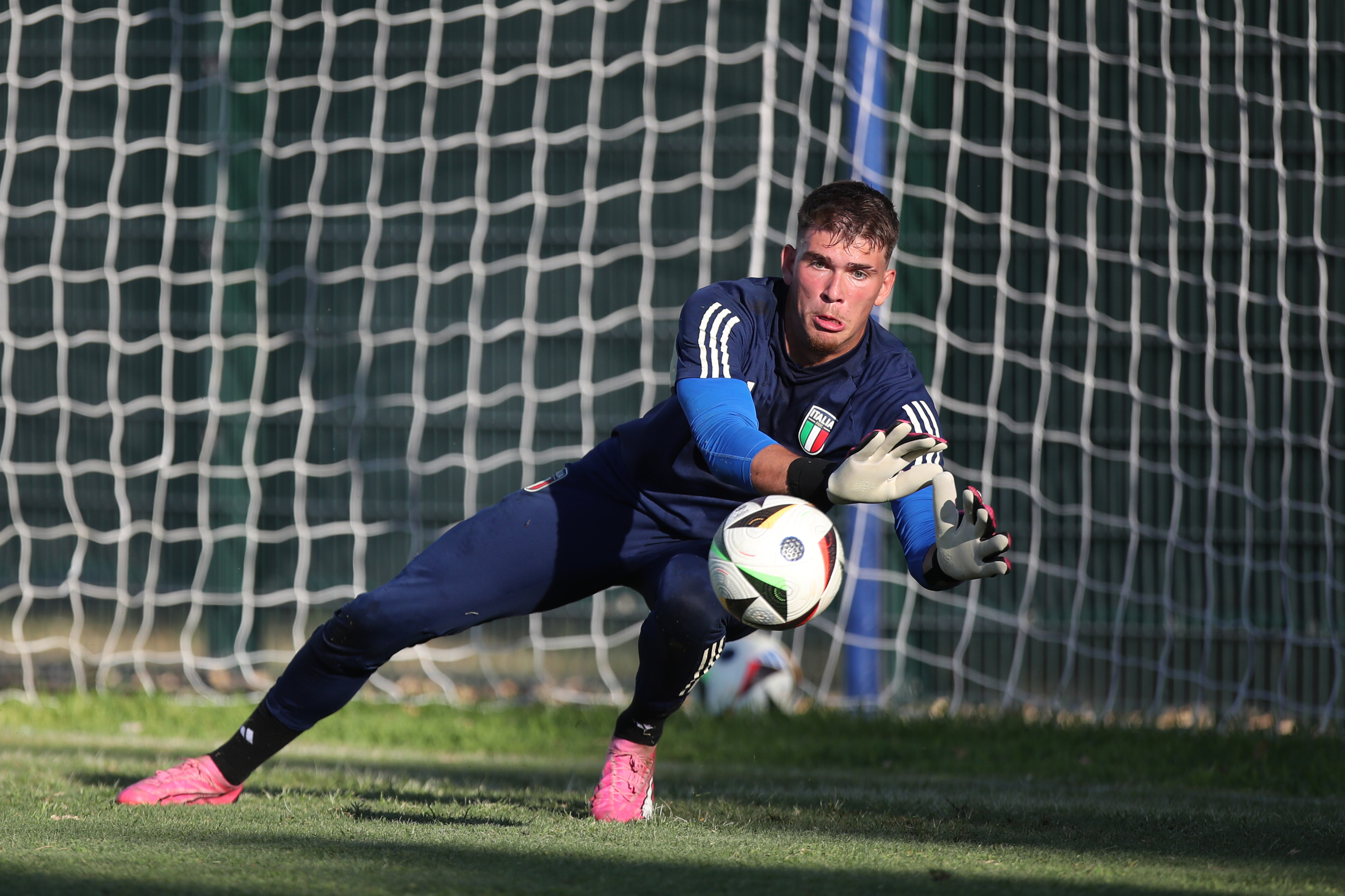 Liverpool are reportedly interested in Roma goalkeeper Renato Marin