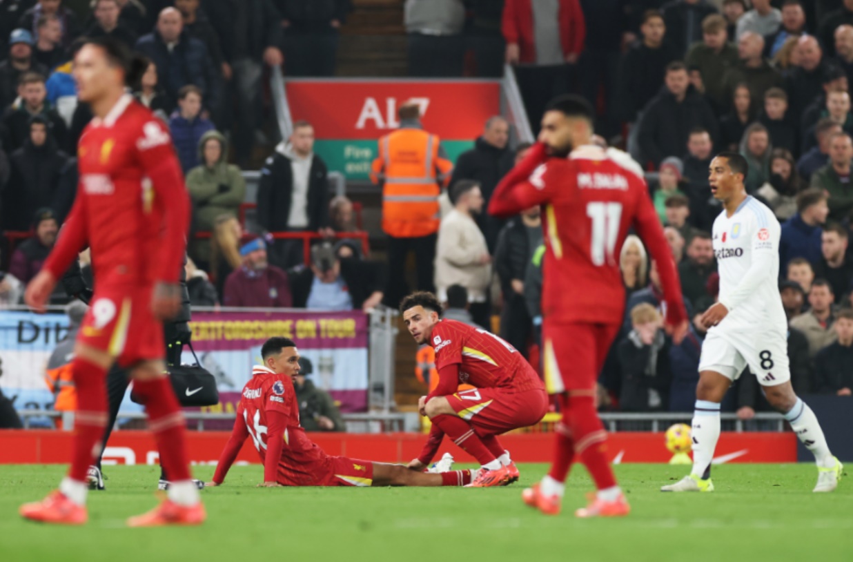 Trent Alexander-Arnold went off injured during Liverpool's win over Aston Villa