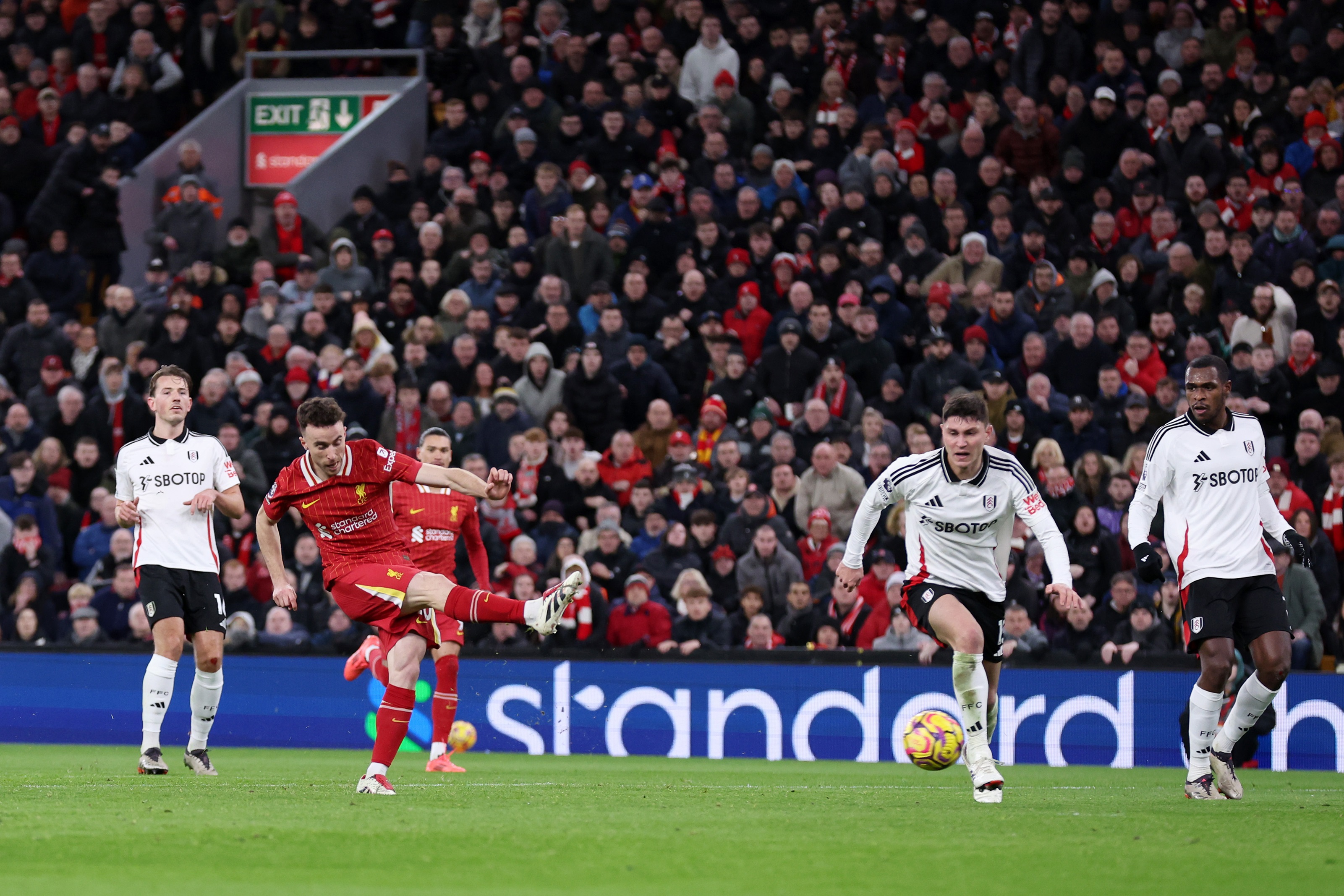 Diogo Jota shoots the ball against Fulham.