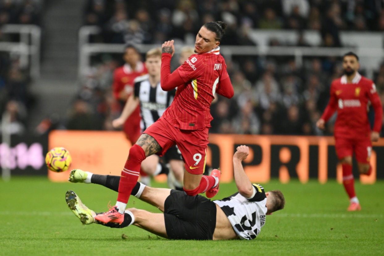 Jamie Carragher has claimed that Darwin Nunez could leave Liverpool in 2025