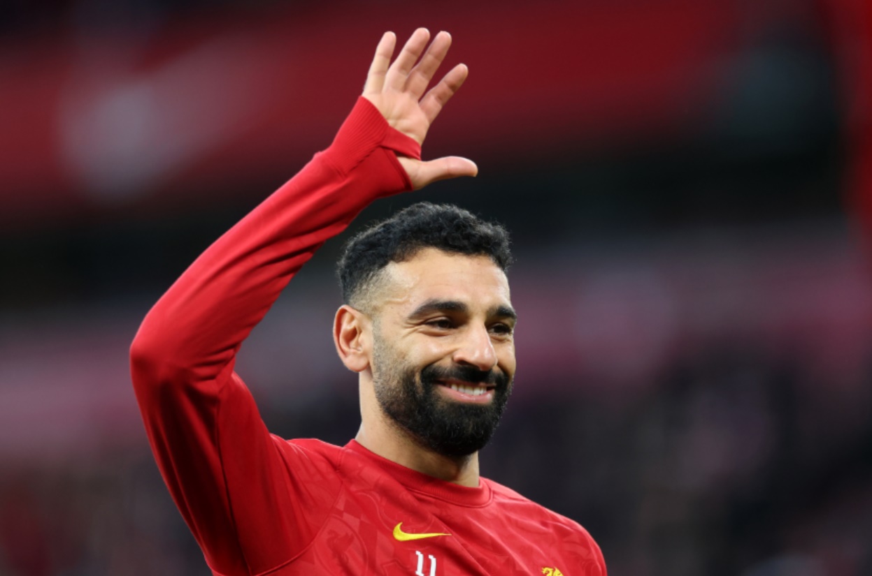 Daniel Sturridge has begged Liverpool to offer Mo Salah a new contract