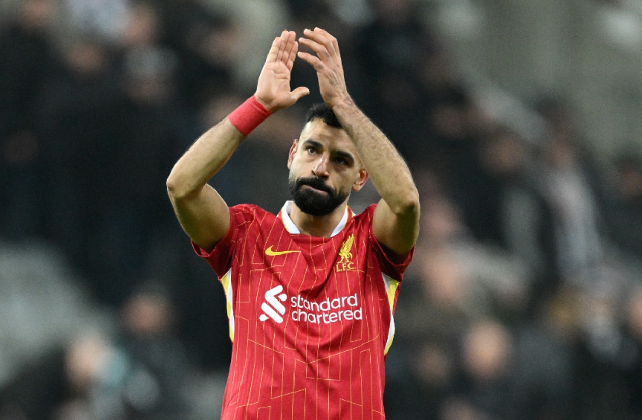 Robbie Fowler is eager for Mo Salah's contract situation to be resolved soon