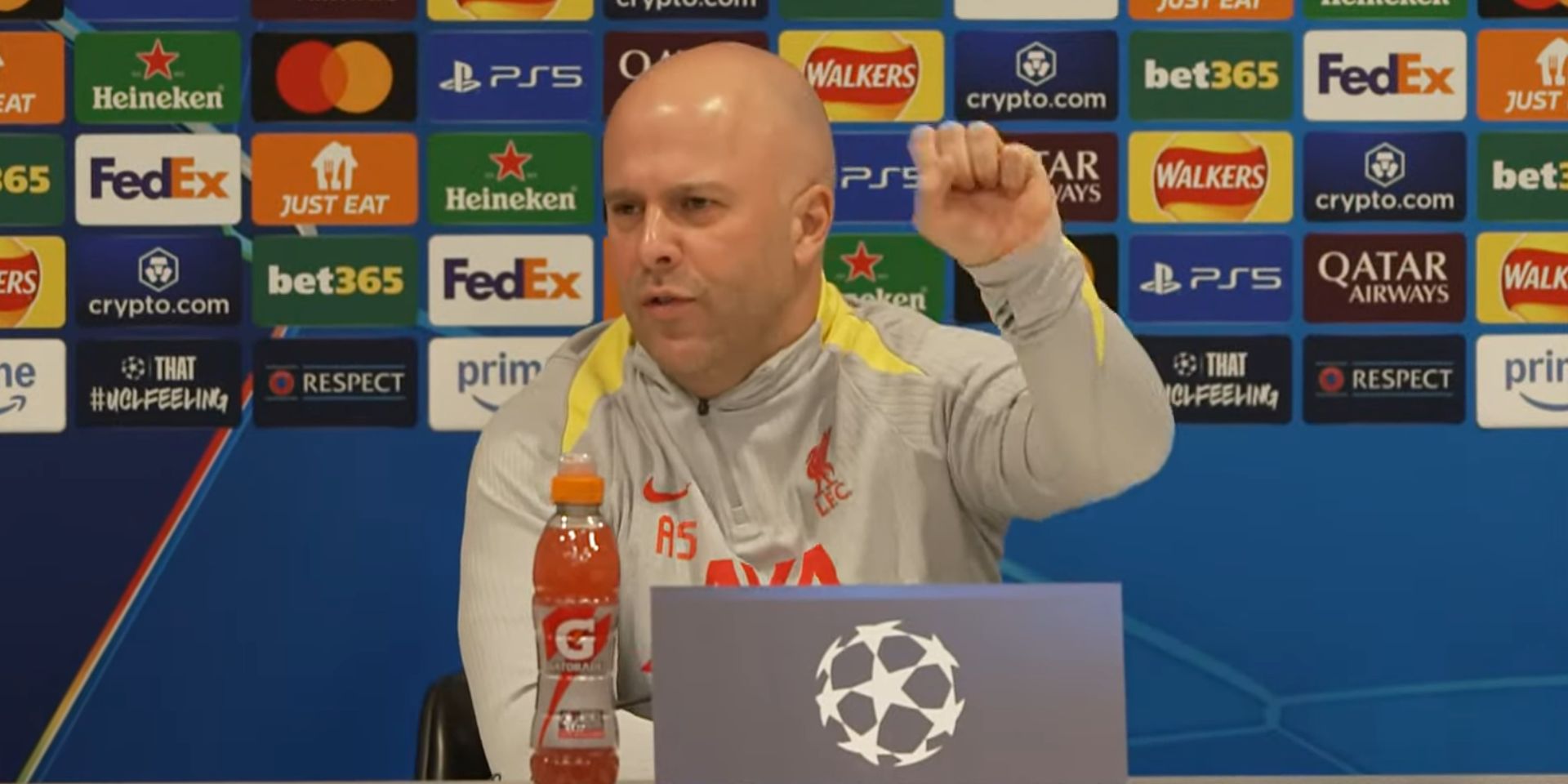 Arne Slot updates on Jota and Gomez's fitness