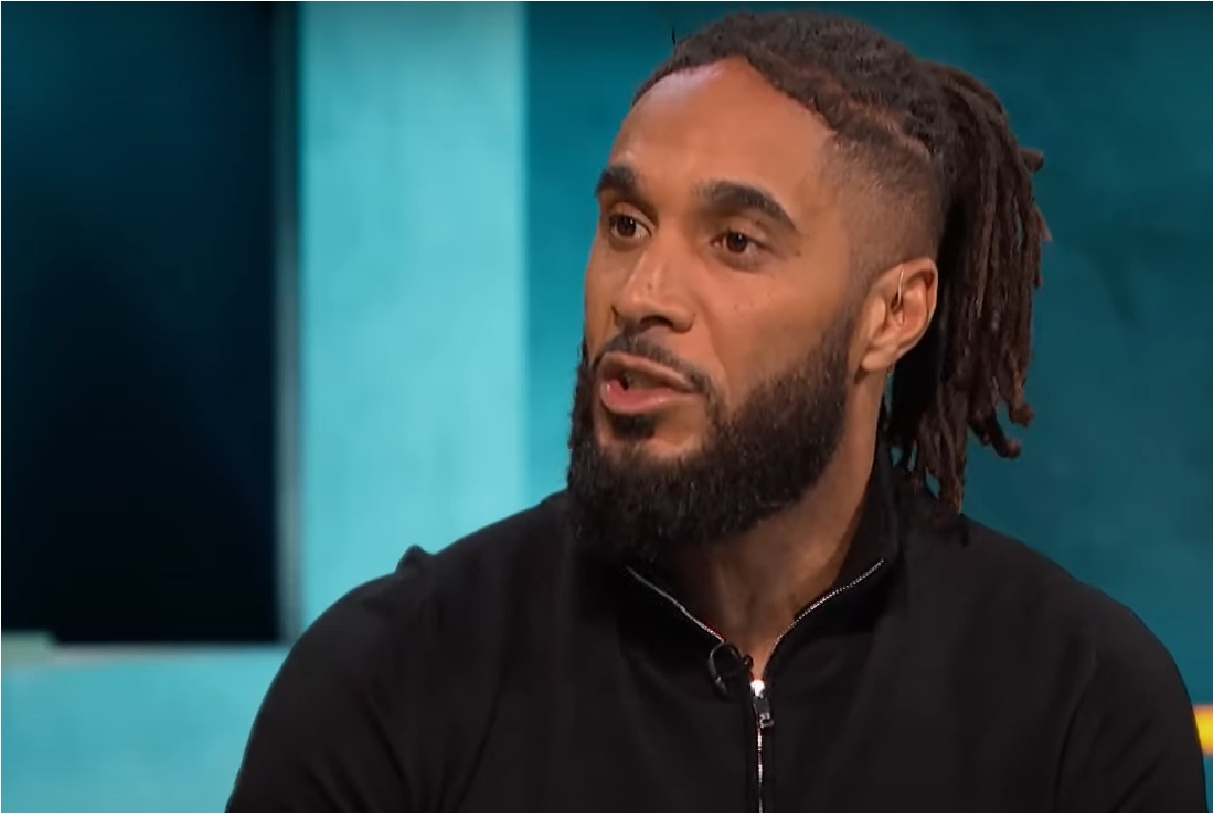 Ashley Williams firmly believes that Liverpool will win the Premier League this season