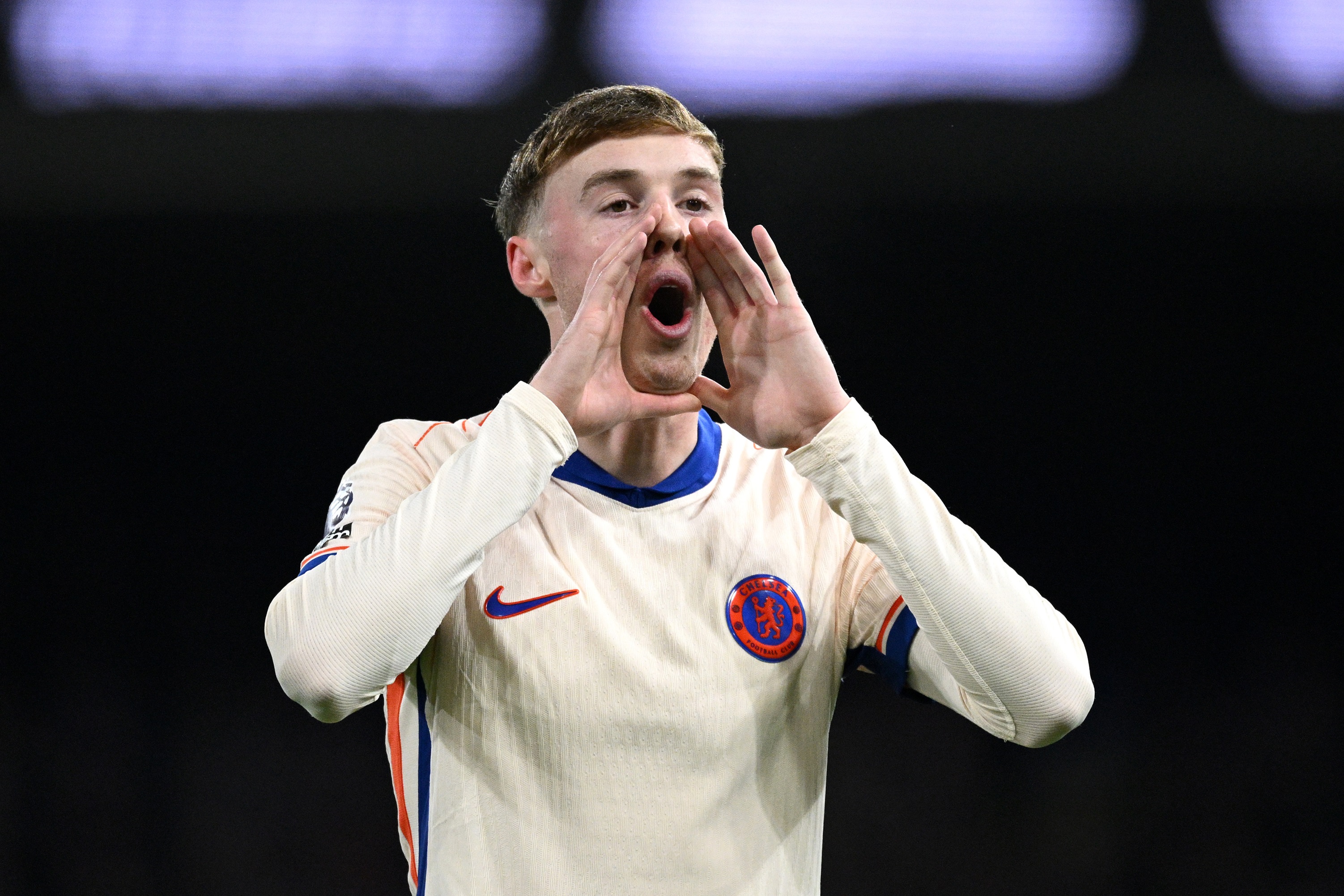 Cole Palmer shouts across the pitch to a teammate during Ipswich v Chelsea.