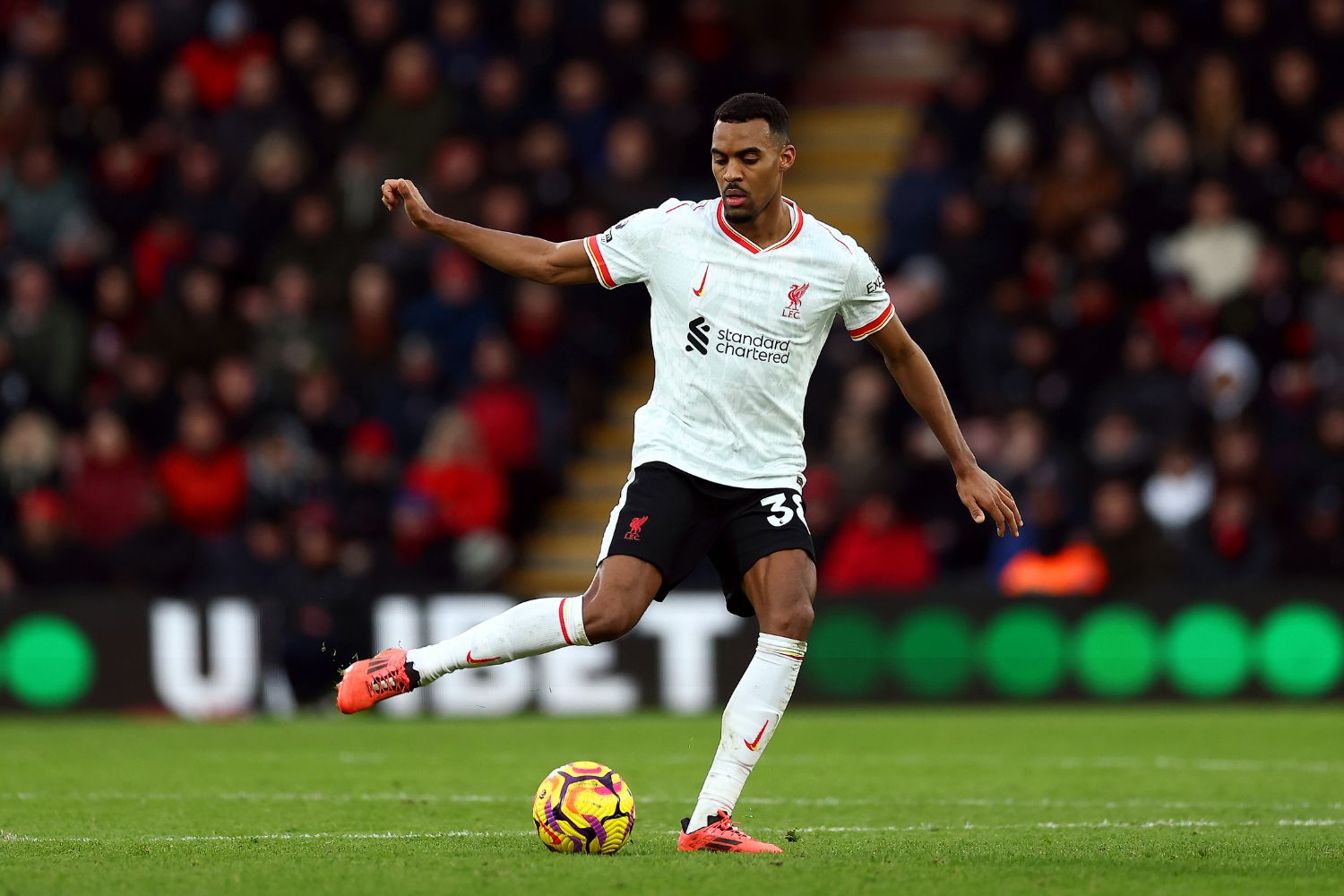 Ryan Gravenberch playing against Bournemouth