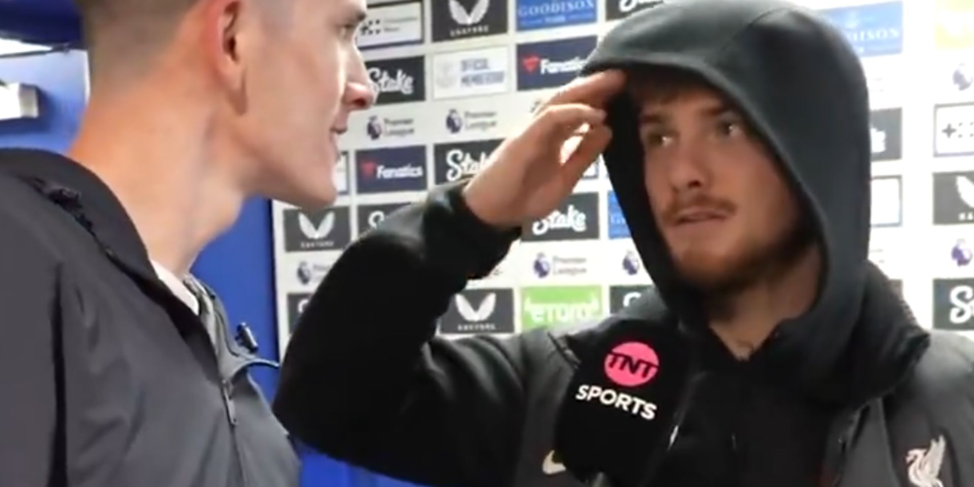 Harvey Elliott shares his thoughts on Everton fans