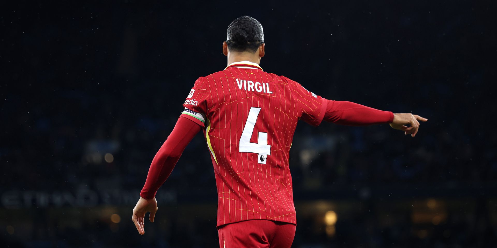 Virgil van Dijk playing for Liverpool against Man City