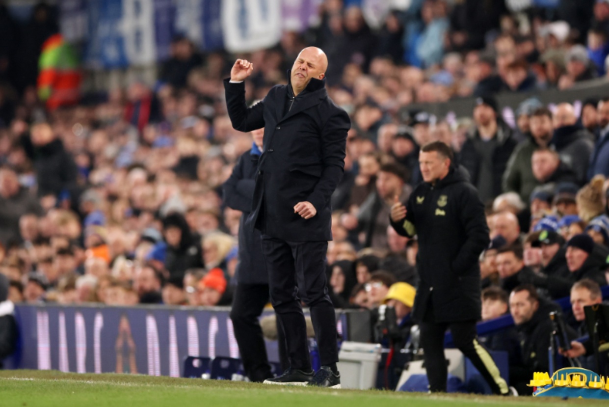 Arne Slot will serve a touchline ban against Wolves