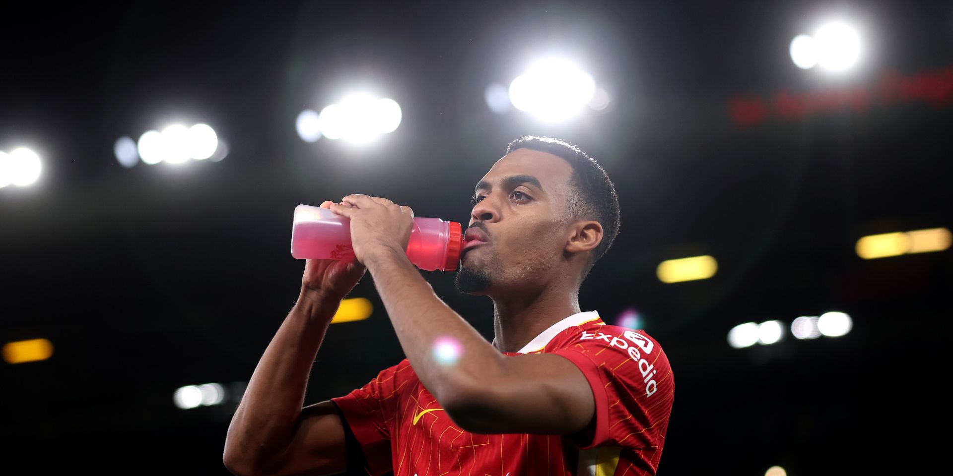 Ryan Gravenberch hydrates at Anfield