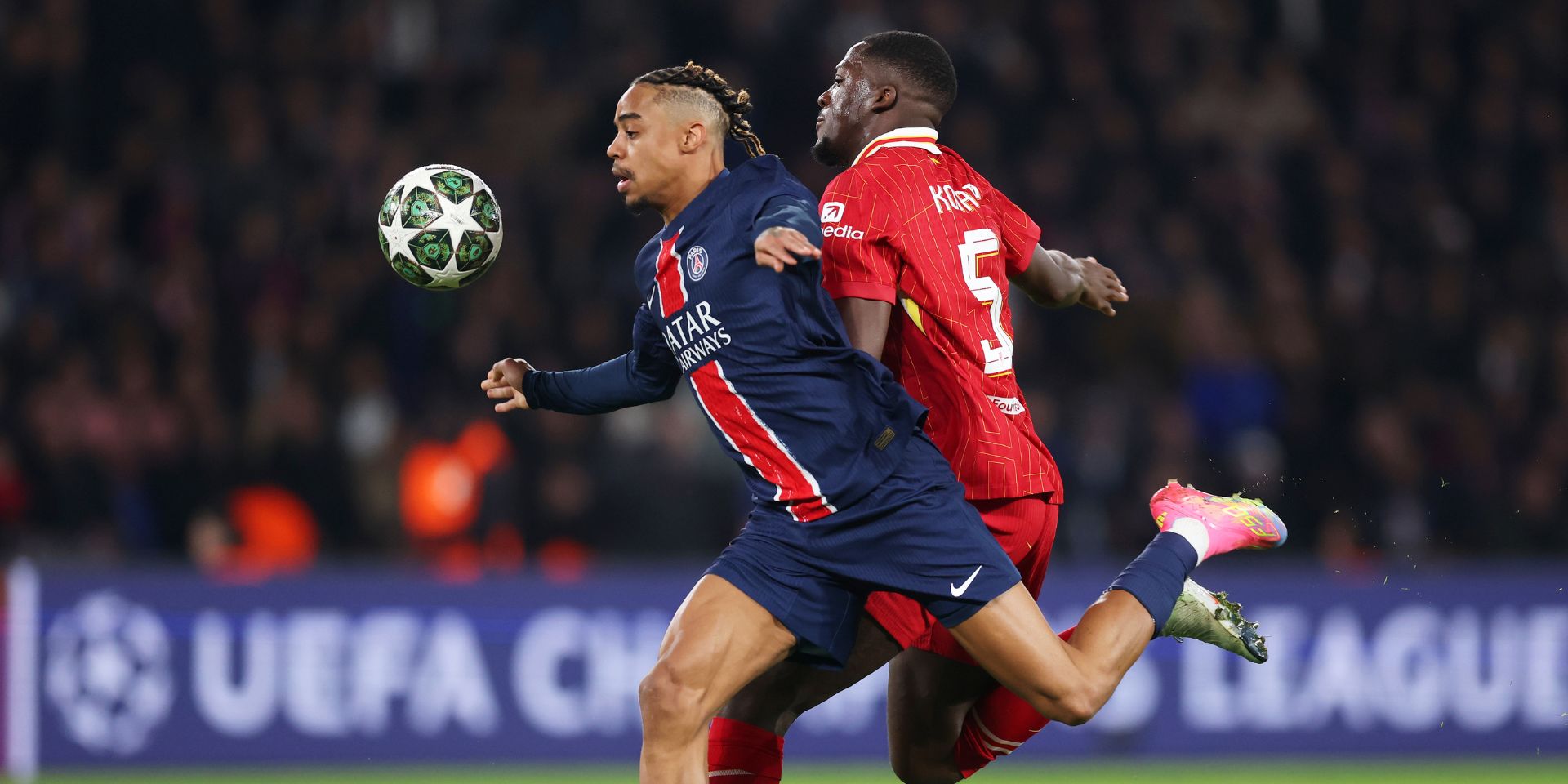 Ibou Konate clashes with Bradley Barcola of PSG