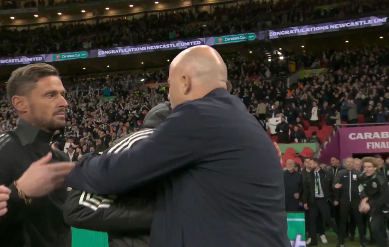 Arne Slot embraces Newcastle manager Eddie Howe at Wembley S