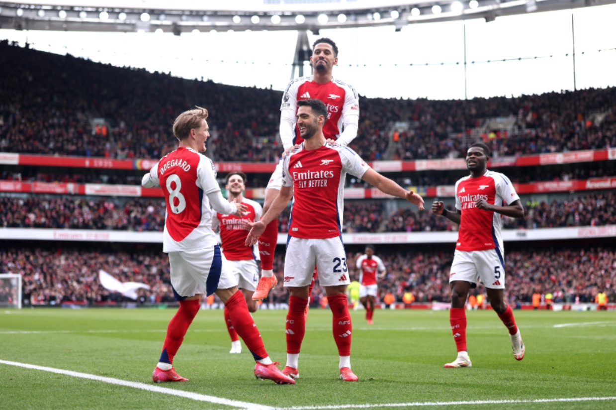 Chris Sutton doesn't think Arsenal can catch Liverpool in the Premier League title race
