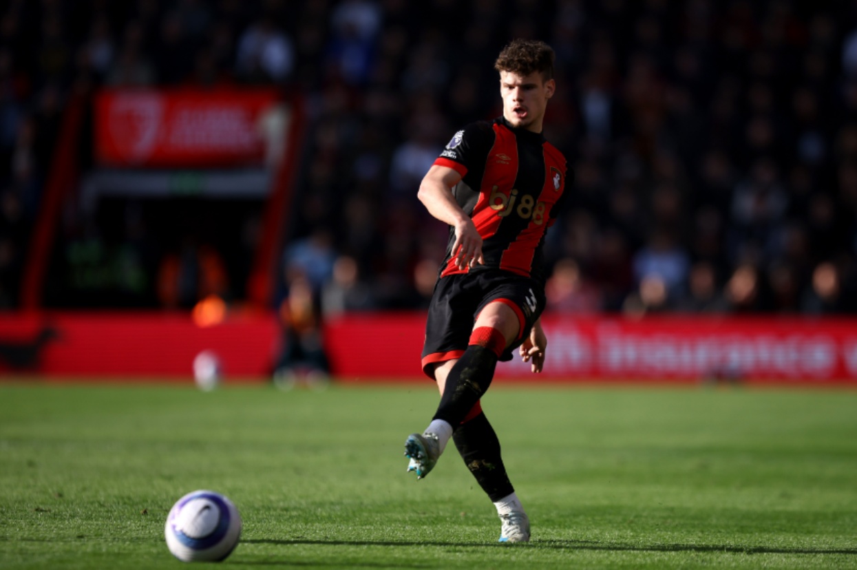Milos Kerkez is set to hold a meeting with his agents later this week