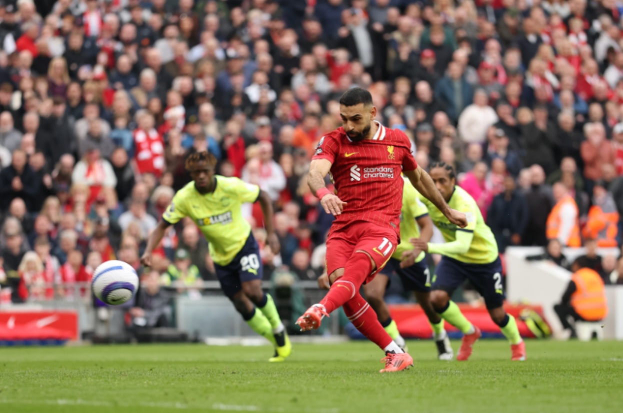 Mo Salah scored two penalties in Liverpool's 3-1 win over Southampton