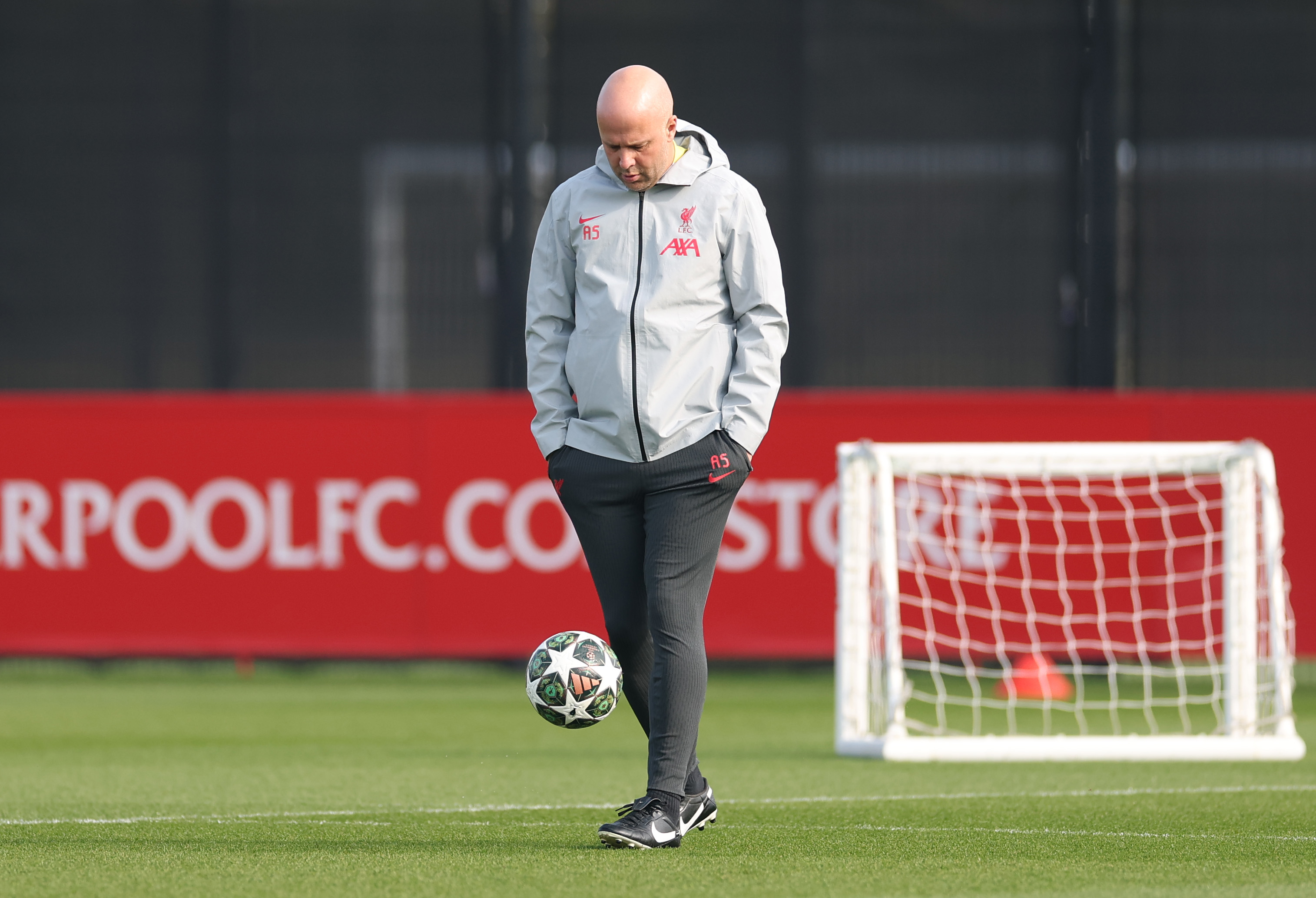 Arne Slot has rarely turned to Federico Chiesa so far this season