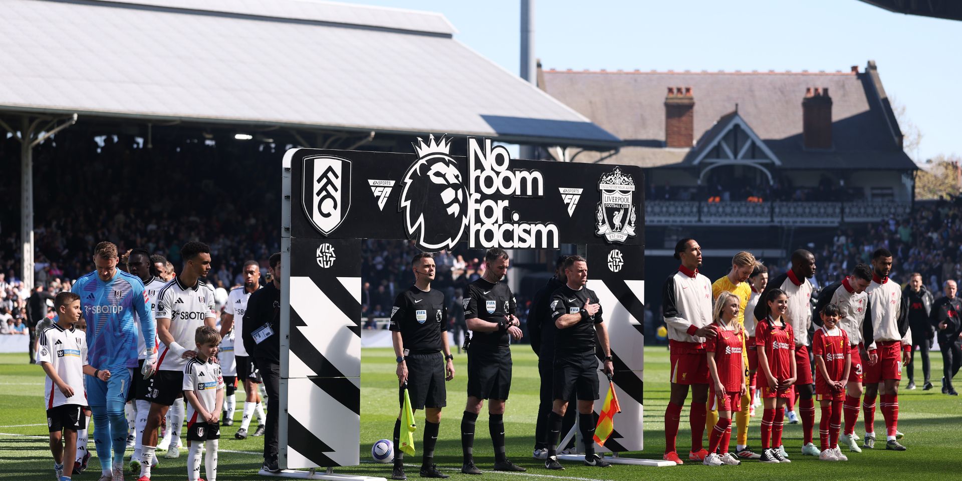 Liverpool vs Fulham at Craven Cottage