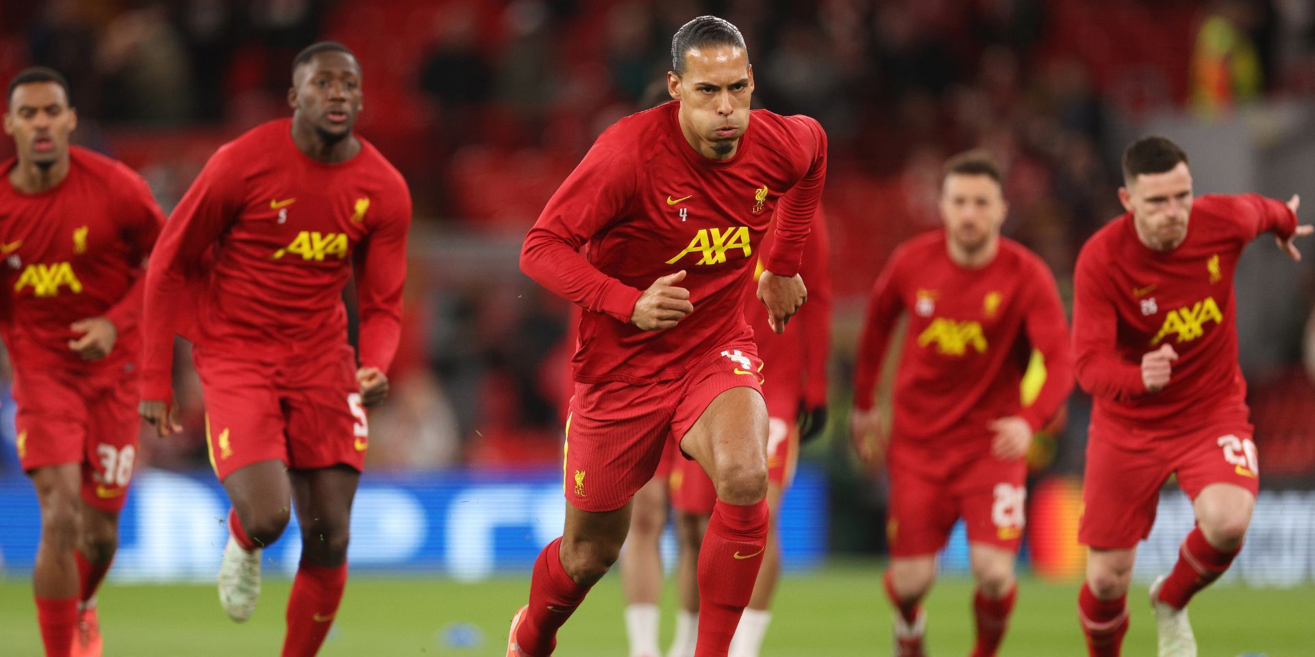 Van Dijk warms up for Liverpool against PSG