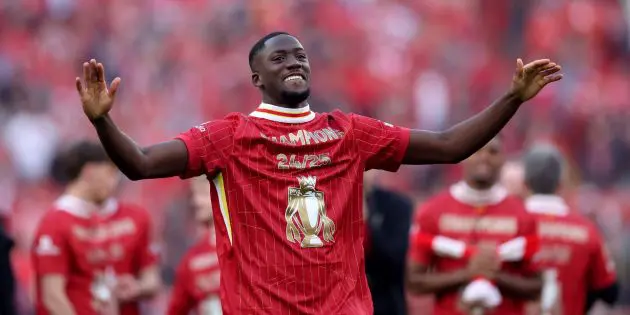 Ibou Konate celebrates winning the league