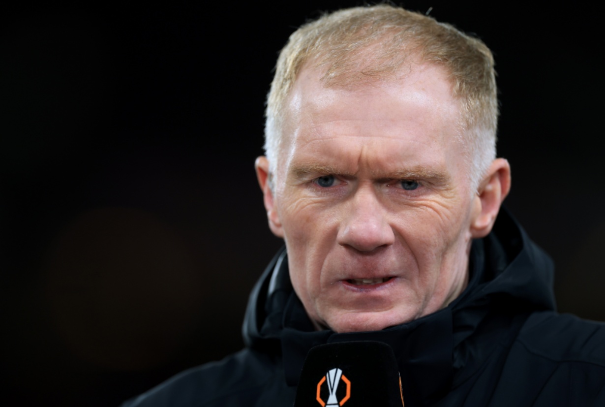 Paul Scholes has said that Liverpool might 'limp over the line' in the Premier League title race