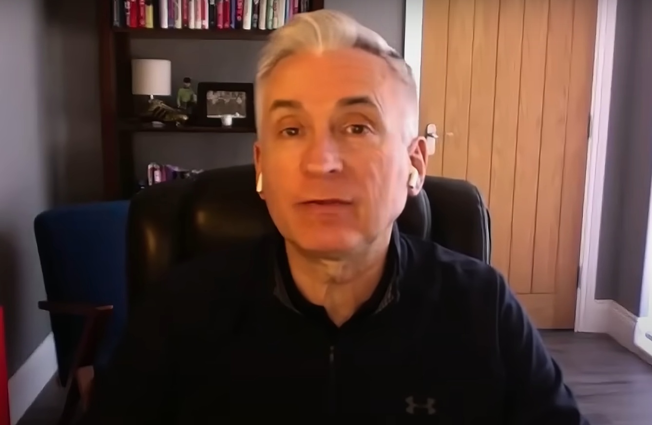 Alan Smith was shocked by Mo Salah's miss against Brighton