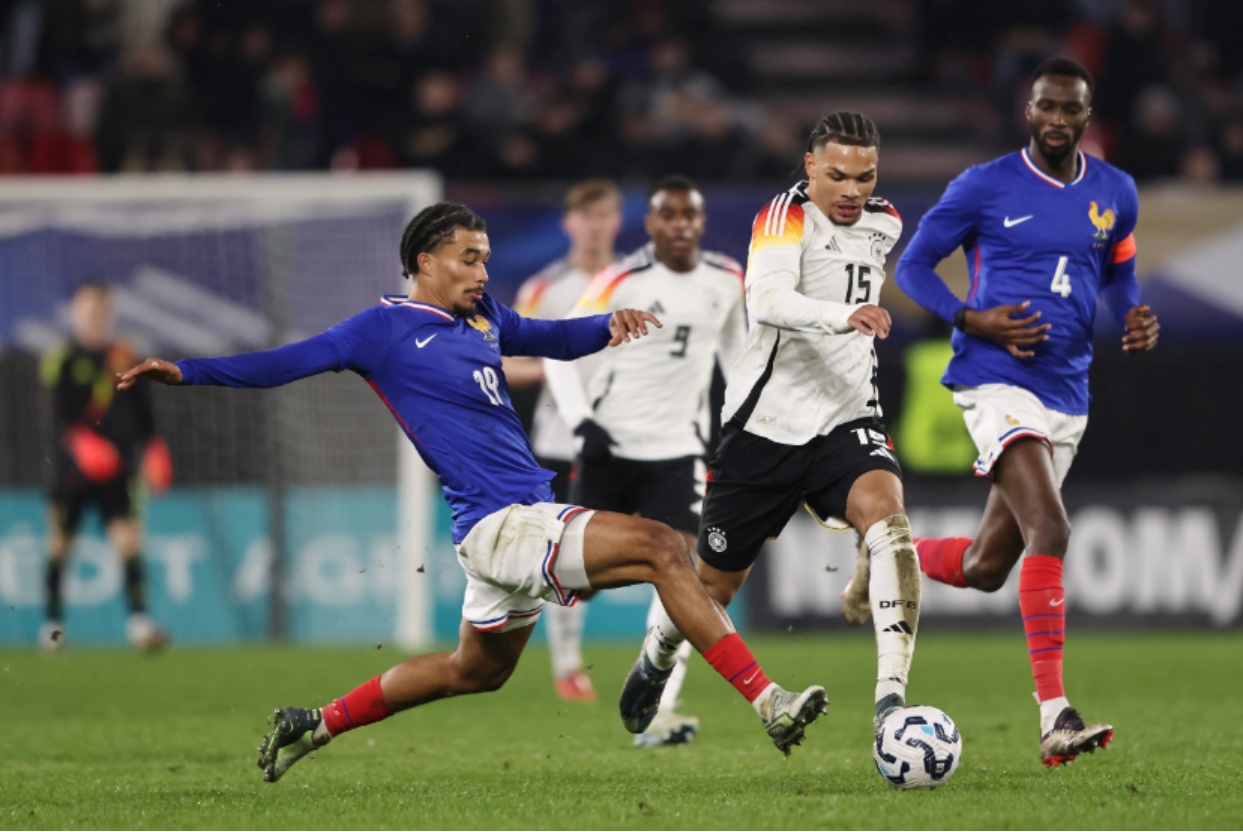 Bournemouth have made a 'verbal offer' for Nathan Zeze as a potential replacement for Dean Huijsen