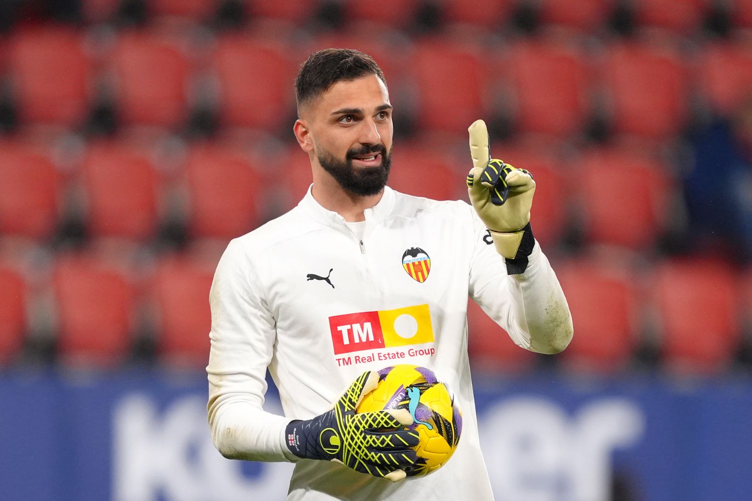 Giorgi Mamardashvili for Valencia