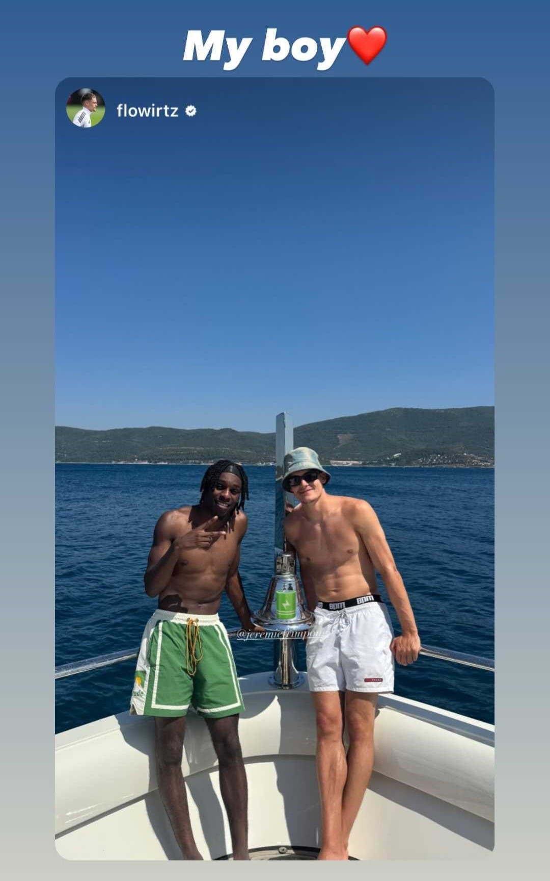 Jeremie Frimpong and Florian Wirtz pose together on holiday