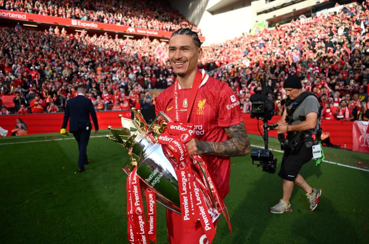 Darwin Nunez continues to face an uncertain future at Liverpool