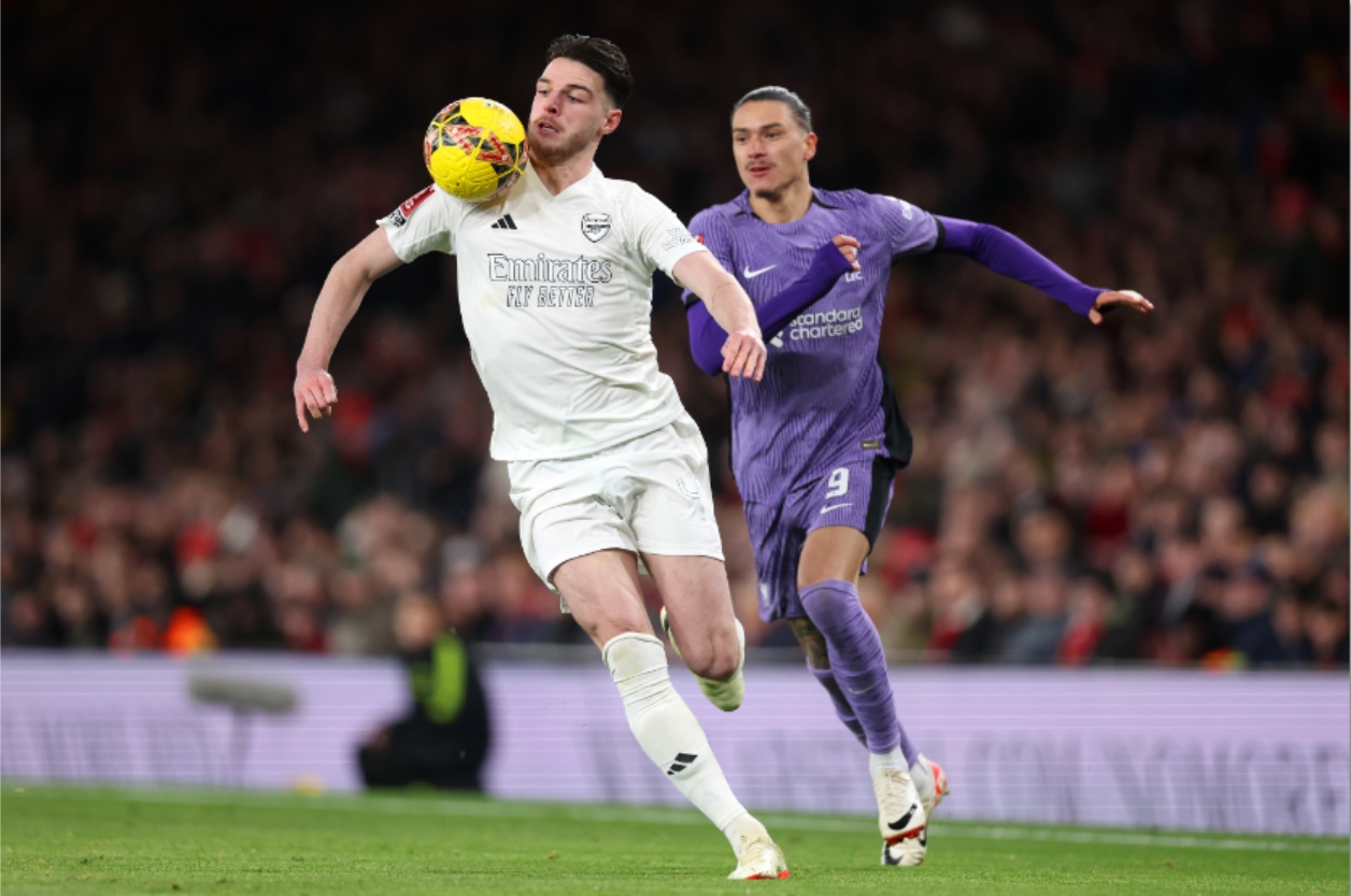 Dean Saunders has suggested that Darwin Nunez could potentially join Arsenal from Liverpool