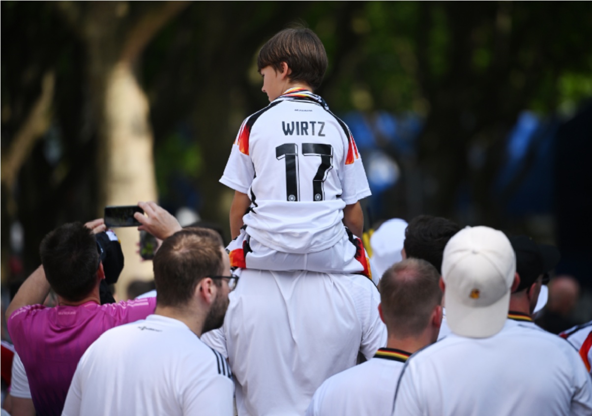 Florian Wirtz is a hugely popular player among many German football fans