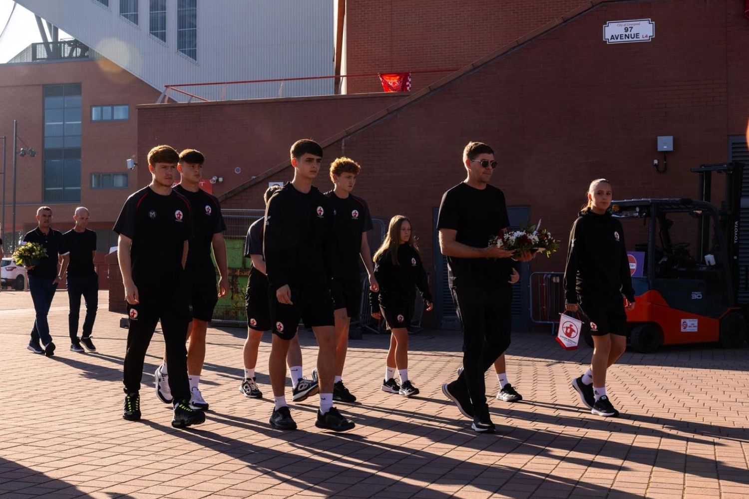 Steven Gerrard lays flowers at Anfield in tribute to Diogo Jota